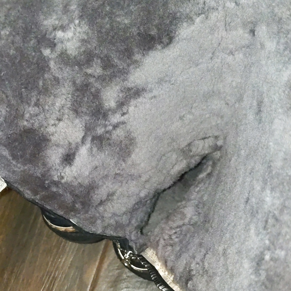 Ugg boots - Picture 3 of 6